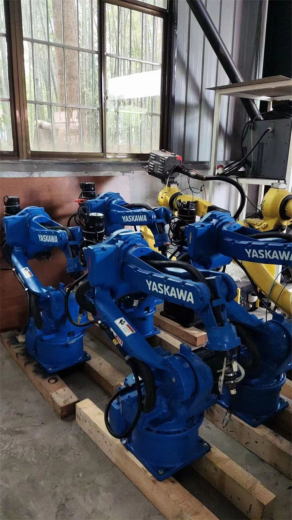 保定智能焊接机器人-J9九游会自动化-智能焊接机器人价格